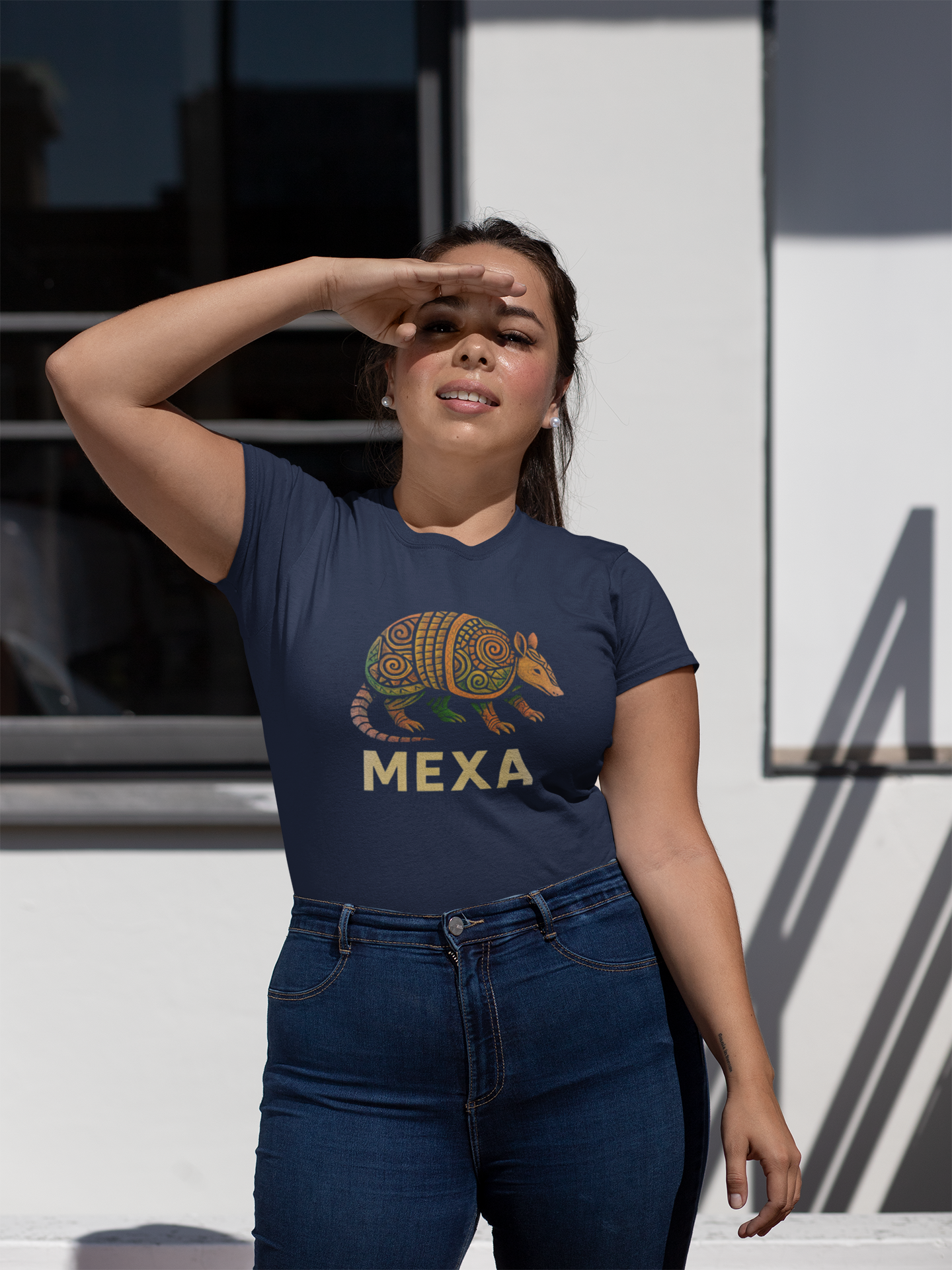 🛡️ Armadillo – Fuerza interior Camiseta para mujer